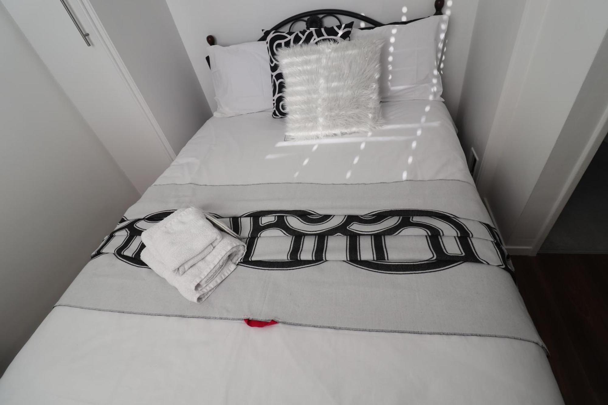 West Dulwich Home 28 Mins To London Victoria Экстерьер фото